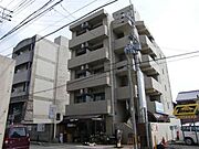 桂駅より徒歩3分 4階 築31年8ヶ月の賃貸物件