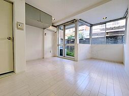 メゾンジュネス 3階ワンルームのリビング/ダイニング