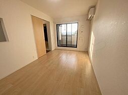 グランディール 3階1LDKのリビング/ダイニング