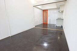 K’z ALLAY 5階1DKのリビング/ダイニング