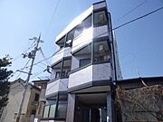 東野駅より徒歩20分 築34年6ヶ月 3階建の賃貸物件