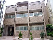 四宮駅より徒歩2分 築16年8ヶ月 3階建の賃貸物件