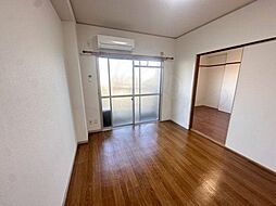 エトワール中村 3階2DKのリビング/ダイニング