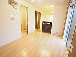 JR山陰本線 嵯峨嵐山駅 徒歩8分の賃貸アパート 2階1LDKのリビング/ダイニング