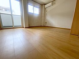 STELLA　ALPINA 2階1Kのリビング/ダイニング