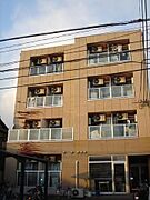 太秦駅より徒歩9分 3階 築30年10ヶ月の賃貸物件