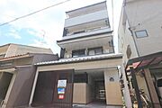 丸太町駅より徒歩17分 1階 築15年の賃貸物件