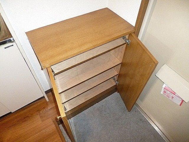 収納