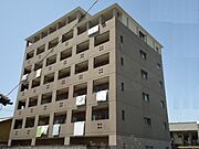 桂川駅より徒歩6分 築32年3ヶ月 7階建の賃貸物件