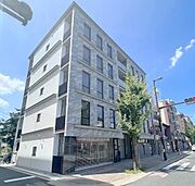 神宮丸太町駅より徒歩4分 1階 築4年1ヶ月の賃貸物件