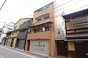 烏丸駅より徒歩6分 4階 築43年6ヶ月の賃貸物件