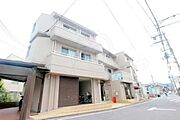 藤森駅より徒歩12分 築43年8ヶ月 3階建の賃貸物件