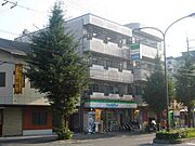 山ノ内駅より徒歩4分 3階 築32年5ヶ月の賃貸物件