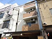 五条駅より徒歩5分 築40年6ヶ月 4階建の賃貸物件