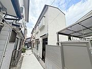 京都駅より徒歩8分 築37年8ヶ月 2階建の賃貸物件