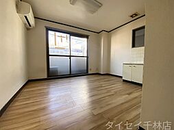 ハイツ中川 2階ワンルームのリビング/ダイニング