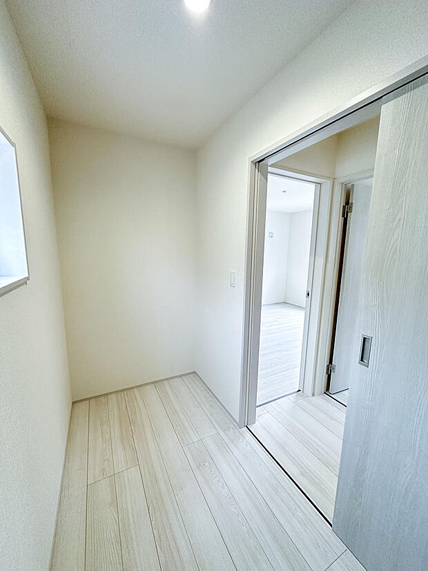 2階ストレージルーム