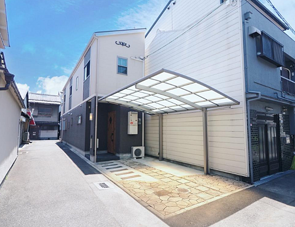 外観：327001674119