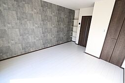 Dream One春日 301号室 3階1Kのリビング/ダイニング