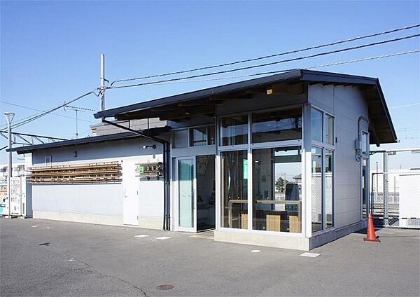 川島駅（800m）