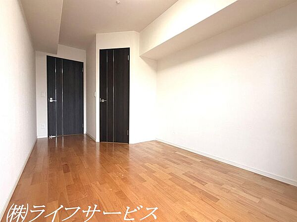 洋室6.8帖／ウォークインクローゼットあり