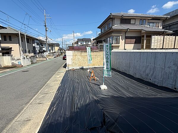 駐車場スペース普通車3台あります