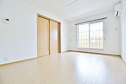 ヴァンテリュイソー 2階2LDKのリビング/ダイニング