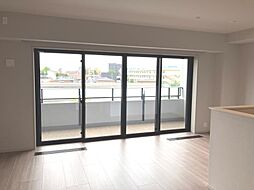 プラウドシティ武蔵浦和ステーションアリー 404 4階3LDKのリビング/ダイニング