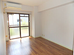 Forest　Mansion武蔵浦和 303 3階3DKのリビング/ダイニング