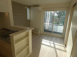 M’s Mansion 201 2階1LDKのリビング/ダイニング