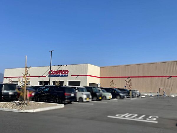 コストコ東近江倉庫店2100ｍ