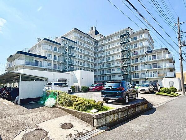 ぜひ現地にて、実際の広さや開放感をお確かめください。