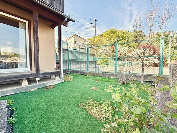 広々、お庭です、ぜひ現地にて、実際の広さや開放感をお確かめください