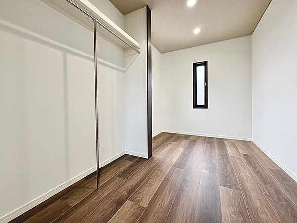 WICです、写真では伝わらない空間の広さを現地でご体感下さい