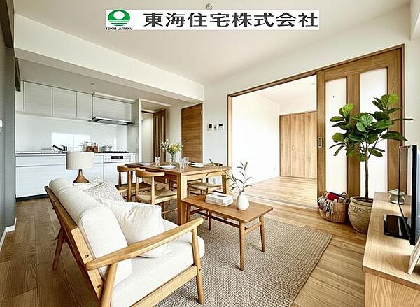 リビング（CG加工を入れております）、ぜひ現地にて、実際の広さや開放感をお確かめください。
