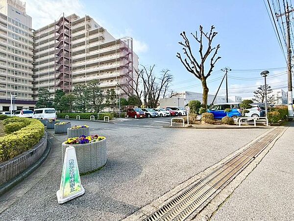 駐車場入り口1つ目