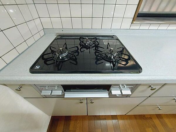新規交換のコンロ
