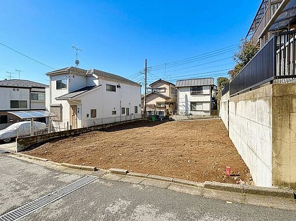 広々52坪以上の土地です、ぜひ現地にて、実際の広さや開放感をお確かめください。