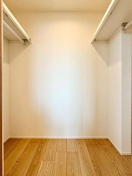 WICです、ぜひ現地にて、実際の広さや開放感をお確かめください。