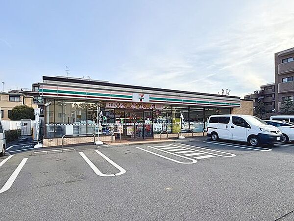 コンビニ セブンイレブン 船橋薬園台公園前店まで徒歩1分（60m）