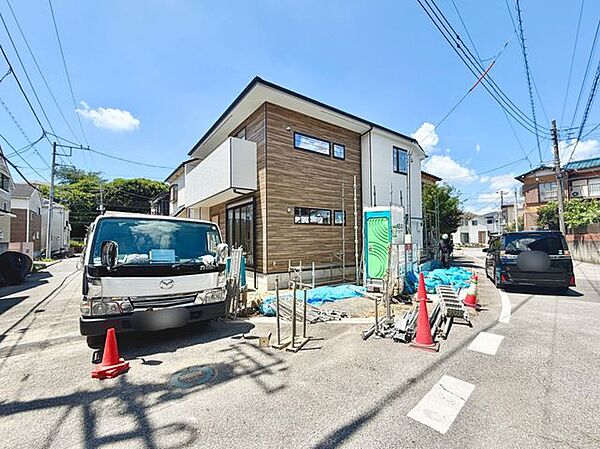 広々、角地です、ぜひ現地にて、実際の開放感や広さをご体感ください