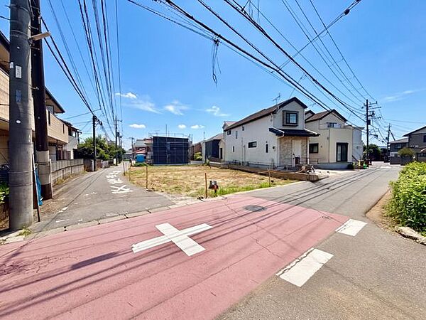 建築条件がないため、お好きなハウスメーカーで自由な設計が可能です。
