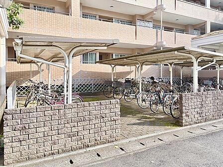 駐輪場です、ぜひ現地にてご確認ください。