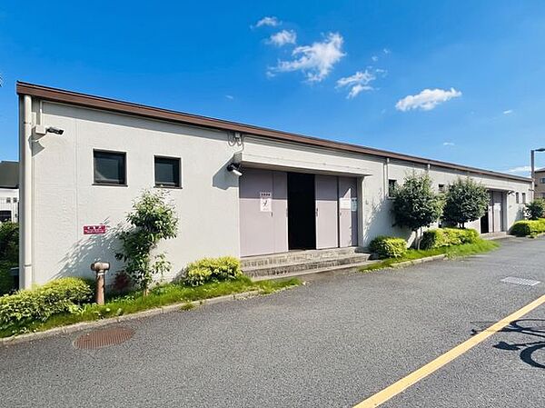 常に清潔に保たれたゴミステーション。日々の生活を快適にする、行き届いた清掃と管理体制が魅力です。