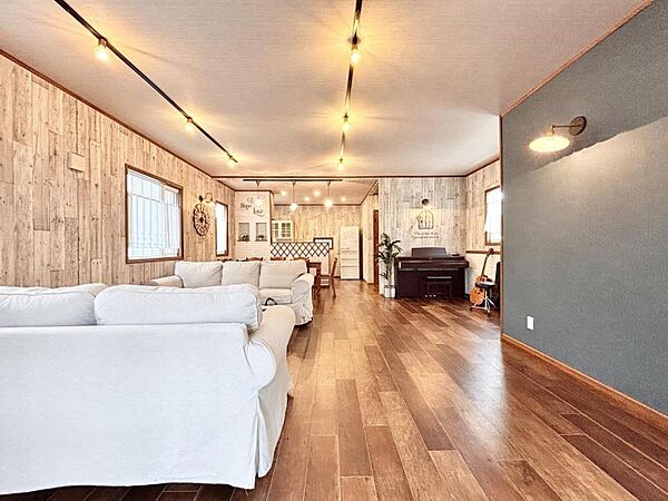 外観：312001124144