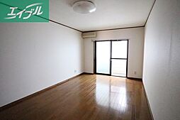 ラッキーハウス南棟 2階1Kのリビング/ダイニング