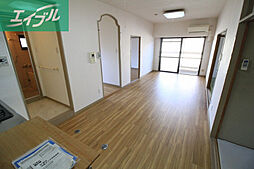 キャステル新野 2階3LDKのリビング/ダイニング