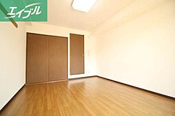 ローレル富町 3階1Kのリビング/ダイニング