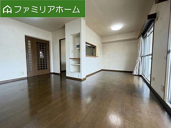 約16.5帖の陽当たりの良いLDKです