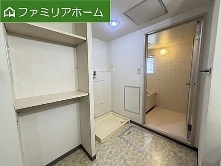 洗面室